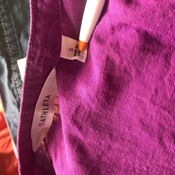 Athleta Embroidered V-Neck Purple Cotton Short Sleeve Shirt Women's Size Small - Picture 4 of 7